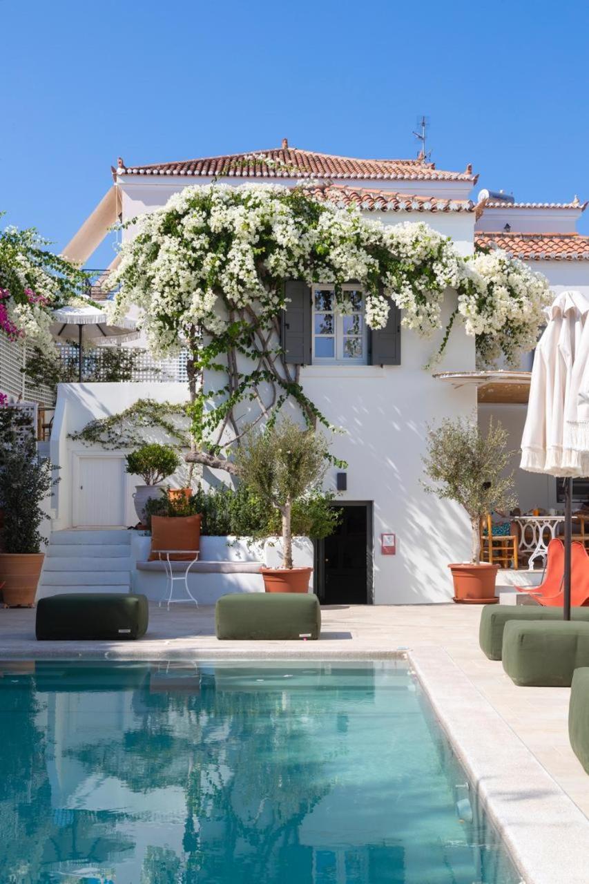Yayaki Spetses Hotel Luaran gambar
